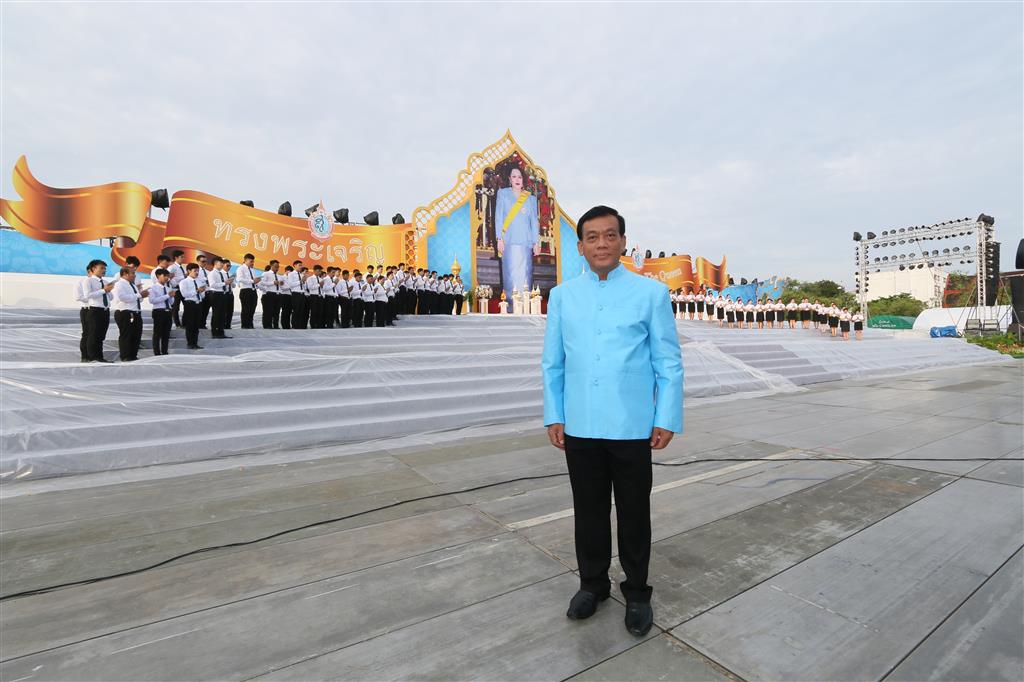 DSI ร่วมพิธีเจริญพระพุทธมนต์-ตักบาตรพระสงฆ์เฉลิมพระเกียรติ 12 สิงหาคม ณ มณฑลพิธีท้องสนามหลวง