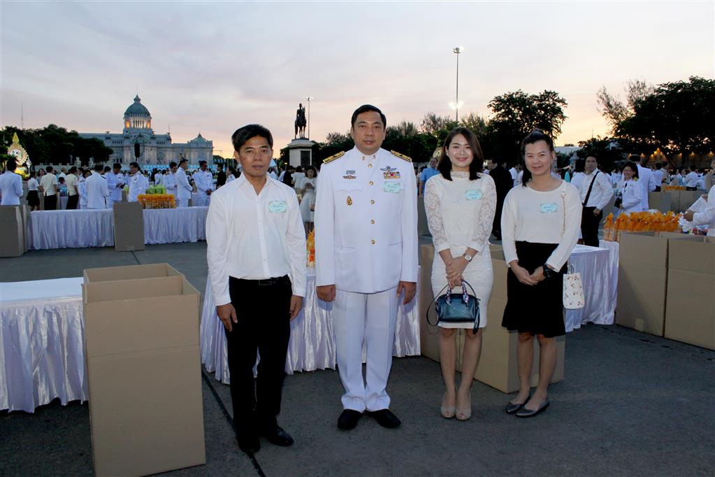 กรมสอบสวนคดีพิเศษ ร่วมพิธีทำบุญตักบาตรถวายพระราชกุศลพระบาทสมเด็จพระปรมินทรมหาภูมิพลอดุลยเดช  และถวายพระพรชัยมงคลกับถวายพระราชกุศลสมเด็จพระนางเจ้าสิริกิติ์ พระบรมราชินีนาถ ในรัชกาลที่ 9 เนื่องในโอกาสวันเฉลิมพระชนมพรรษา 85 พรรษา