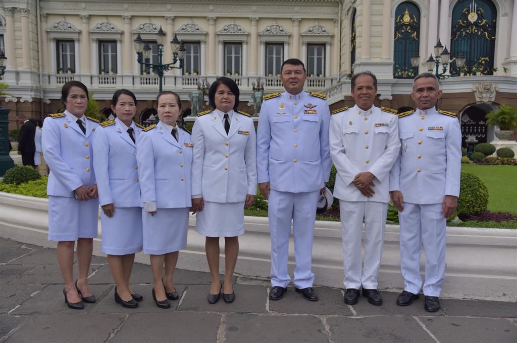 ข้าราชการกรมสอบสวนคดีพิเศษ ร่วมลงนามถวายพระพร สมเด็จพระเจ้าอยู่หัว รัชกาลที่10