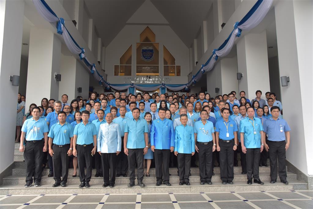 กรมสอบกรมสวนคดีพิเศษ จัดพิธีถวายราชสักการะ กล่าวถวายราชสดุดี และกล่าวถวายพระพรชัยมงคล สมเด็จพระนางเจ้าสิริกิติ์ พระบรมราชินีนาถ ในรัชกาลที่ 9