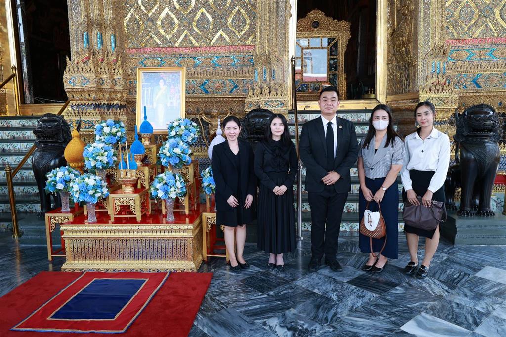 ข้าราชการและเจ้าหน้าที่กรมสอบสวนคดีพิเศษร่วมร่วมพิธีสวดพระพุทธมนต์ถวายแด่สมเด็จพระนางเจ้าสิริกิติ์พระบรมราชินีนาถ พระบรมราชชนนีพันปีหลวง