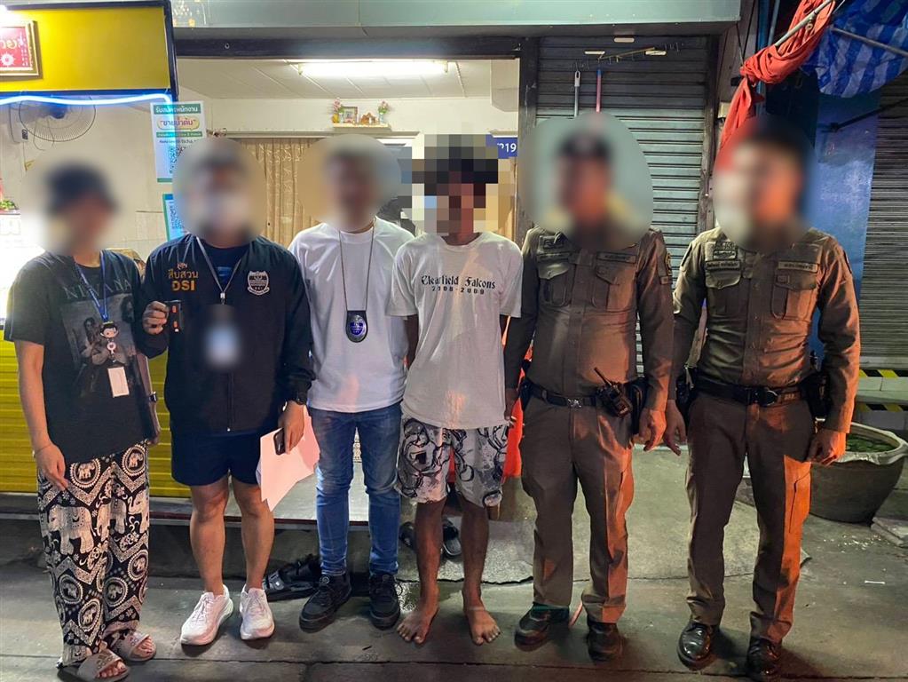 DSI ร่วม ตร.สภ.คลองหลวง รวบแอดมินปลอมเพจโรงแรมดังที่พักทิพย์ ตุ๋นเหยือโอนเงิน