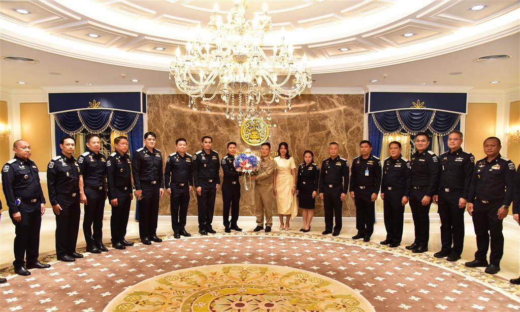 กรมสอบสวนคดีพิเศษ ร่วมแสดงความยินดีกับ นายปิยะศิริ วัฒนวรางกูร ในโอกาสได้รับพระบรมราชโองการโปรดเกล้าฯ แต่งตั้งให้ดำรงตำแหน่งปลัดกระทรวงยุติธรรม