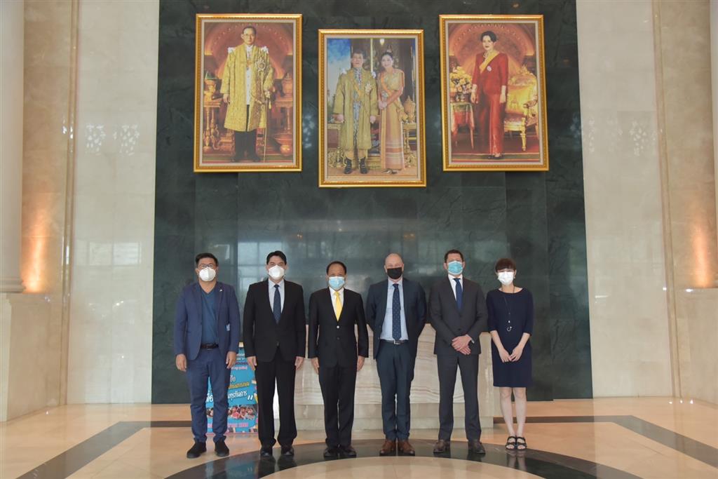 ที่ปรึกษาและหัวหน้าฝ่ายการพาณิชย์ สถานเอกอัครราชทูตเดนมาร์ก ประจำประเทศไทย เยี่ยมคารวะ รองอธิบดีกรมสอบสวนคดีพิเศษ พร้อมหารือเกี่ยวกับกรณีบริษัทสัญชาติเดนมาร์ก ถูกฉ้อโกงเงินโดยบริษัทไทยจากการซื้อถุงมือยางทางการแพทย์