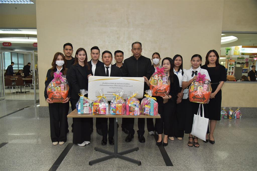 กรมสอบสวนคดีพิเศษ จัดกิจกรรมทำบุญตักบาตรพระสงฆ์ เนื่องในโอกาสวันประสูติ สมเด็จพระเจ้าภคินีเธอเจ้าฟ้าเพชรรัตนราชสุดา สิริโสภาพันณณวดี ครบ 100 ปี 24 พฤศจิกายน 2568